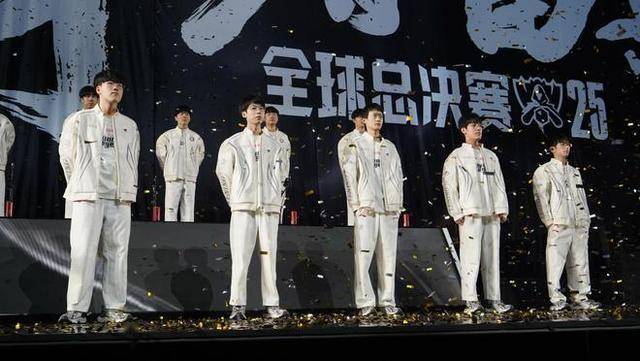 AL在S15全球总决赛瑞士轮击败CFO晋级8强，海外网友热议