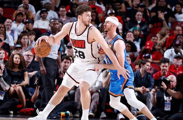 恩怨局拉满！杜蘭(lán)特攜(xié)火箭回俄城 “复仇”，雷霆颁奖夜能防(fáng)住嗎(ma)？